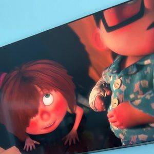 Meet your Posher, Carolina